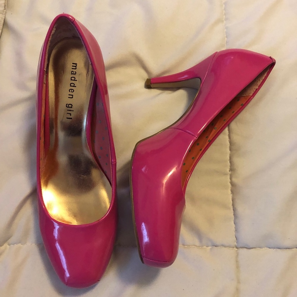Madden Girl Bright Pink Patent Leather Pumps